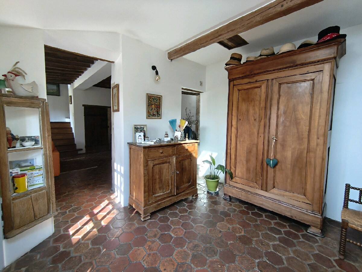 Maison à vendre, 209m², VALLANGOUJARD