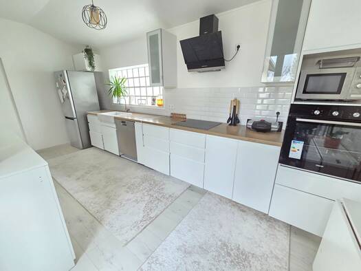 Maison de plain-pied à vendre 292 000 € 3 pièces 2 chambres 56 m² 278 m² de terrain Le Marche Domont 95330