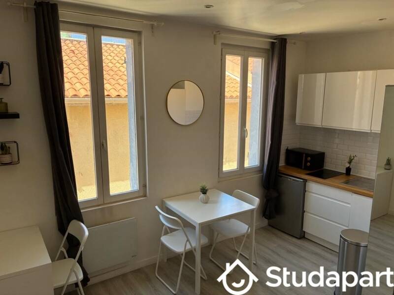 Maison à louer, 21m², MARSEILLE 6E