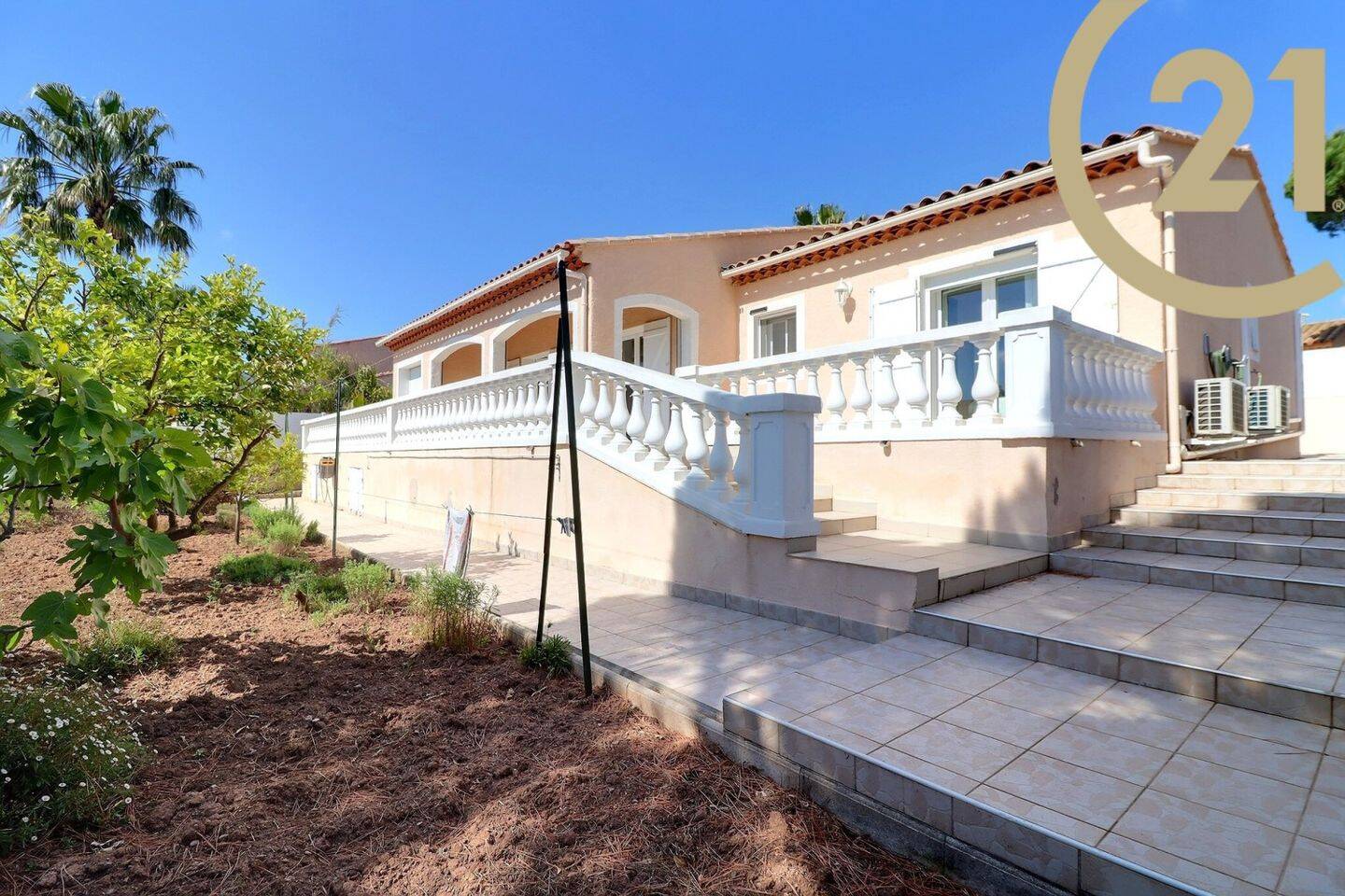Maison à vendre, 100m², FREJUS