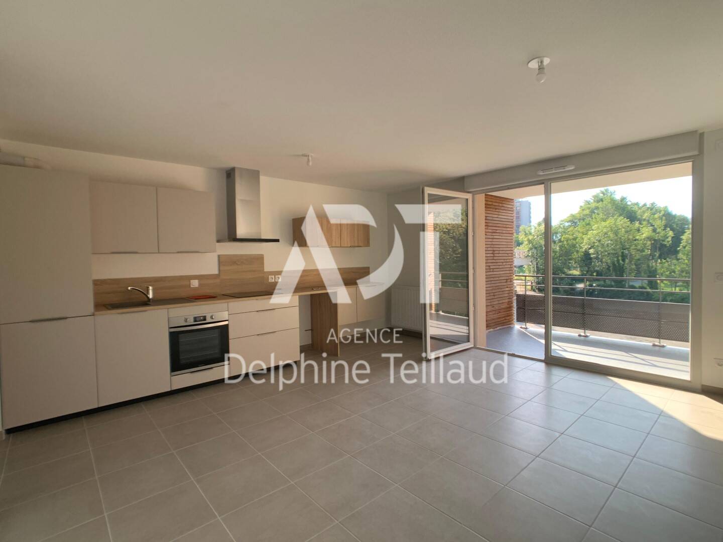 Maison à louer, 61m², FONTAINE