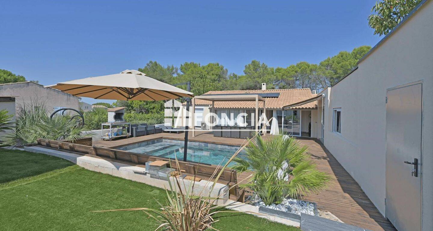 Maison à vendre, 150m², GALLARGUES LE MONTUEUX