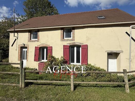Maison à vendre 174 000 € 5 pièces 3 chambres 97 m² 269 m² de terrain Chalautre la Grande 77171