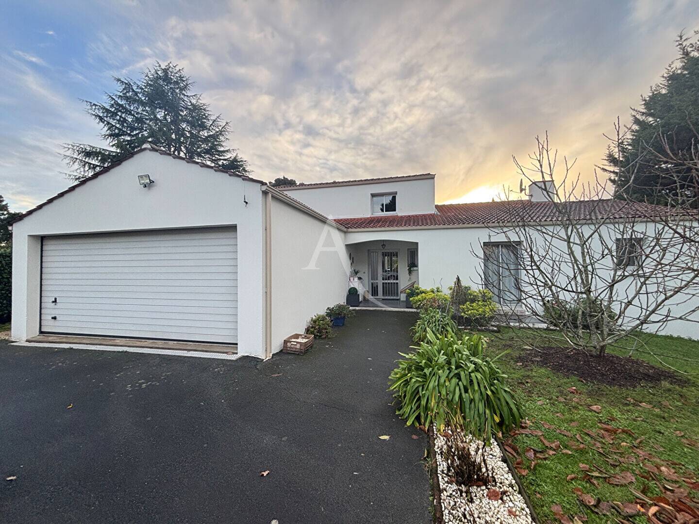 Maison à vendre, 212m², LA ROCHE SUR YON