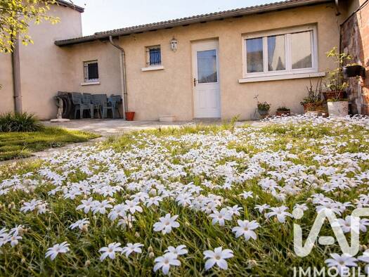 Maison de plain-pied à vendre 302 000 € 3 pièces 2 chambres 80 m² 311 m² de terrain Le Saule Blanc Bondy 93140