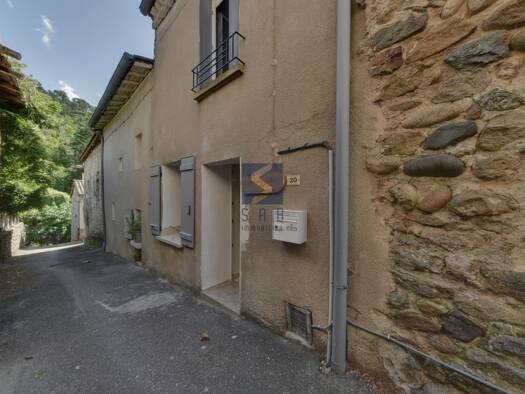Maison à vendre 190 000 € 5 pièces 3 chambres 110 m² St Fortunat sur Eyrieux 07360