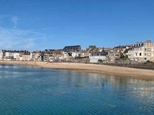 Duplex à vendre 397 000 € 4 pièces 2 chambres 69 m² Étage 3/3 Saint Sevran-Nord Saint-Malo 35400