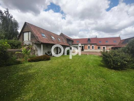 Maison à vendre 570 000 € 11 pièces 7 chambres 220 m² 3 375 m² de terrain Camphin-en-Carembault 59133