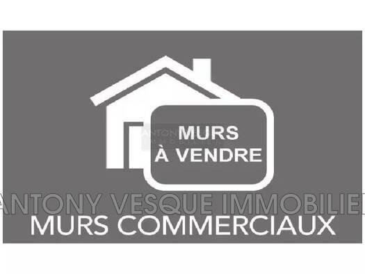 Local commercial à louer 378 000 € 105 m² de surface de vente Centre Ville Coutances 50200