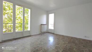 Appartement à louer 879 € 2 pièces 1 chambre 68 m² RDC Bel Air-Alaï Francheville 69340
