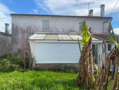 Maison à vendre 189 900 € 8 pièces 4 chambres 136 m² 429 m² de terrain La Gripperie Saint Symphorien 17620