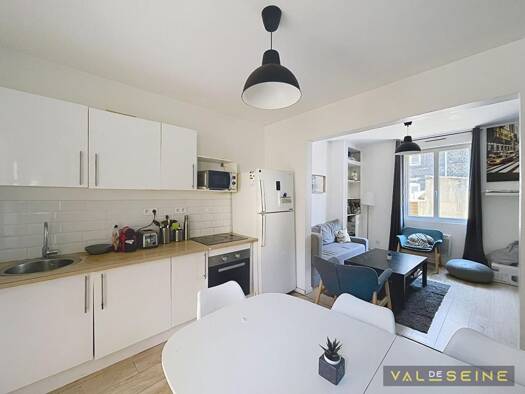 Maison de ville à vendre 265 000 € 6 pièces 5 chambres 100 m² 20 m² de terrain Coteaux Ouest-Pasteur Rouen 76000