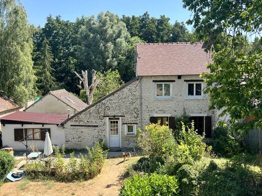 Maison à vendre 262 500 € 5 pièces 3 chambres 97,7 m² 1 491 m² de terrain Berchères-sur-Vesgre 28260
