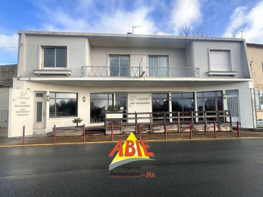 Immeuble à vendre 249 900 € 456 m² Rives-d'Autise 85420