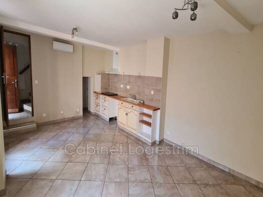 Duplex à vendre 126 000 € 3 pièces 2 chambres 60 m² RDC/2 Bernis 30620
