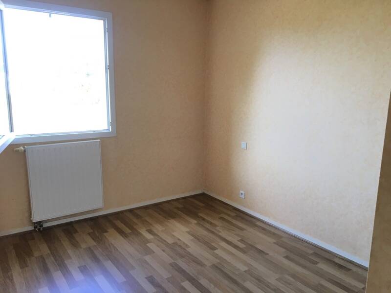 Maison à louer, 85m², OBJAT