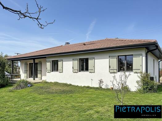 Maison de plain-pied à vendre 530 000 € 5 pièces 3 chambres 135,72 m² 750 m² de terrain Saint-Germain-Nuelles 69210