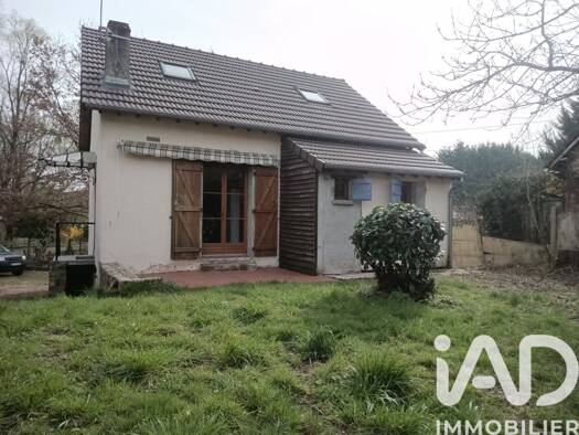Maison à vendre 144 000 € 4 pièces 2 chambres 77 m² 967 m² de terrain Lamotte-Beuvron 41600
