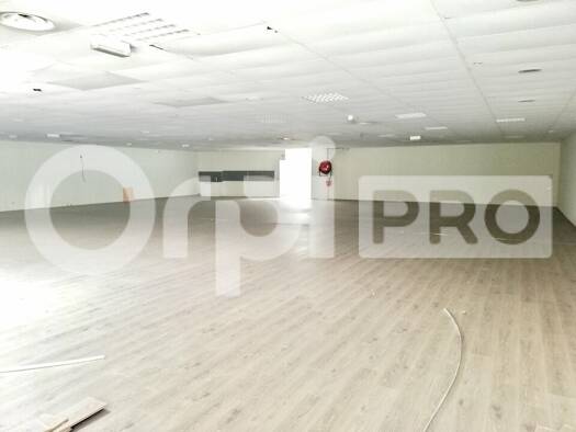 Local commercial à louer 4 258 € 400 m² de surface de vente Feytiat 87220