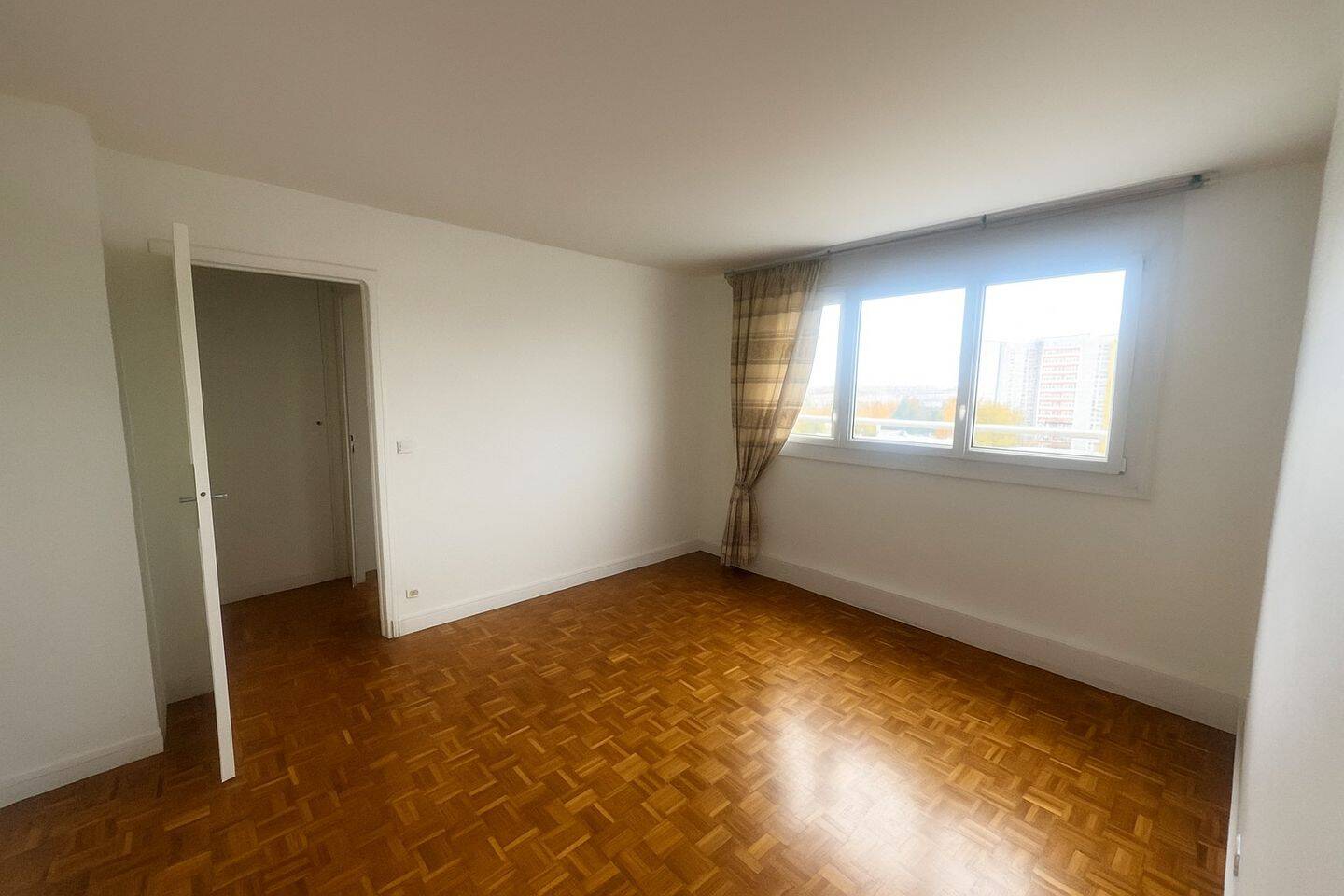 Maison à louer, 42m², LEVALLOIS PERRET