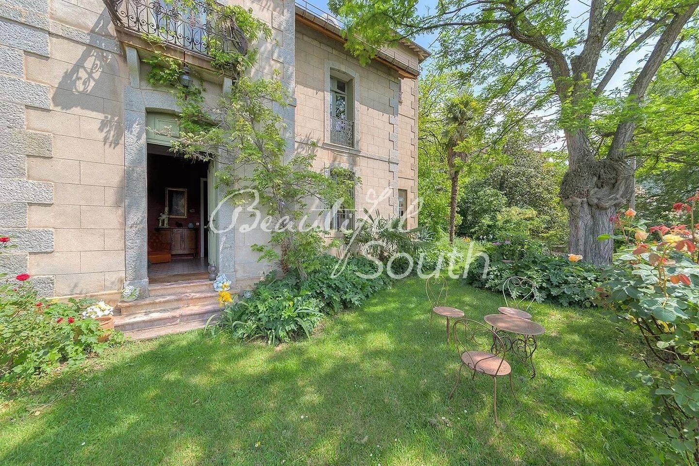 Maison à vendre, 330m², VERNET LES BAINS