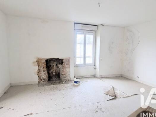 Appartement à vendre 40 000 € 3 pièces 2 chambres 45 m² 2 étages Marchenoir 41370