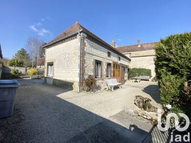 Maison à vendre 137 000 € 3 pièces 2 chambres 83 m² 375 m² de terrain Auxon 10130