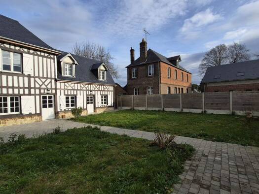 Maison à louer 1 250 € 3 pièces 2 chambres Luneray 76810