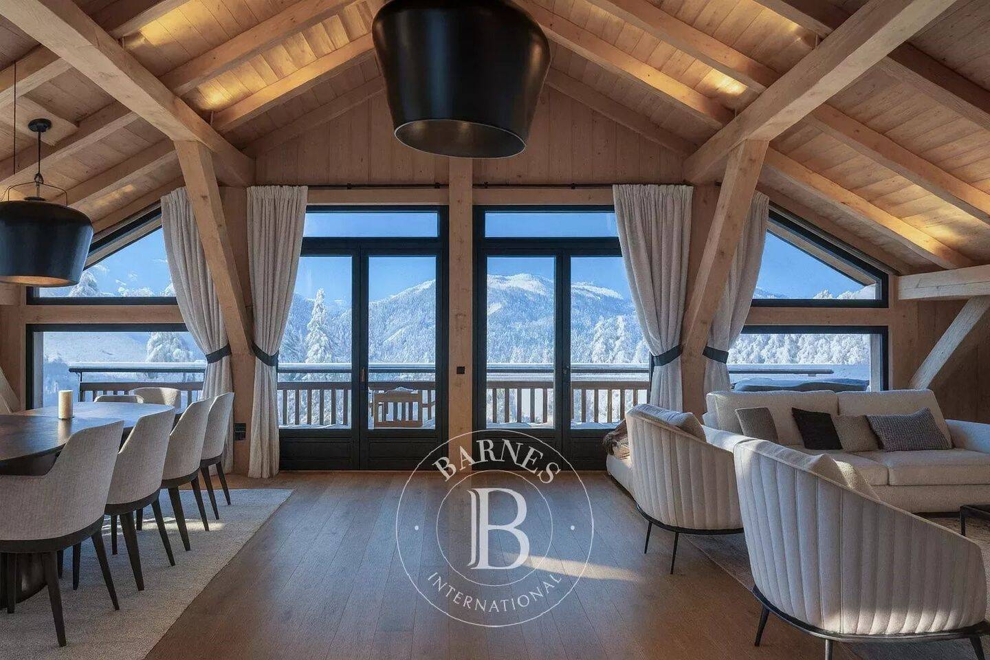 Maison à vendre, 230m², MEGEVE