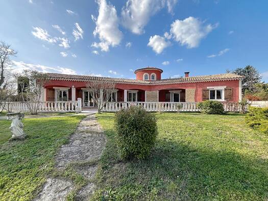 Maison à vendre 595 650 € 7 pièces 4 chambres 192 m² 3 000 m² de terrain Est Livron sur Drome 26250