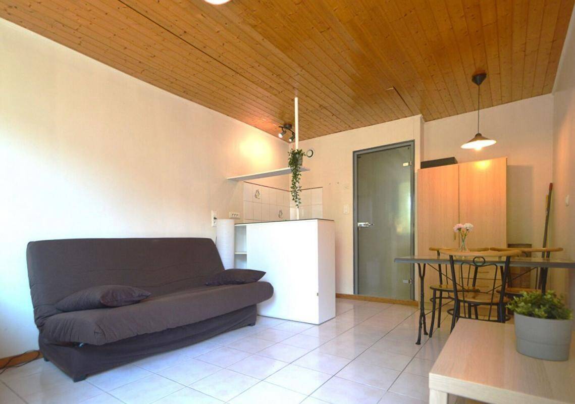 Maison à louer, 21m², PAU