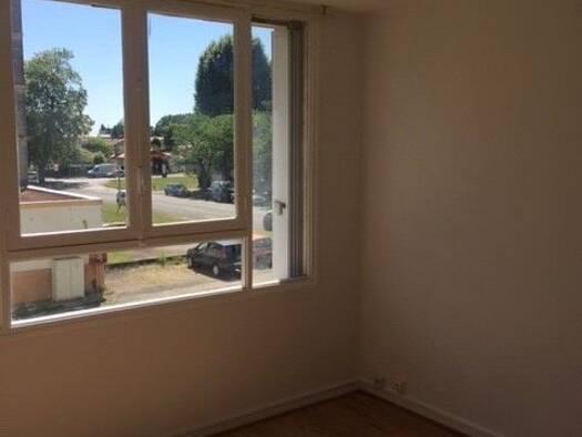 Appartement à louer 800 € 2 pièces 1 chambre Pessac 33600