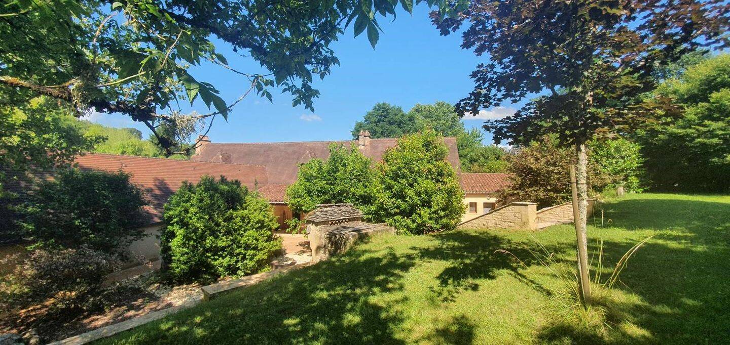 Maison à vendre, 550m², LES EYZIES DE TAYAC SIREUIL