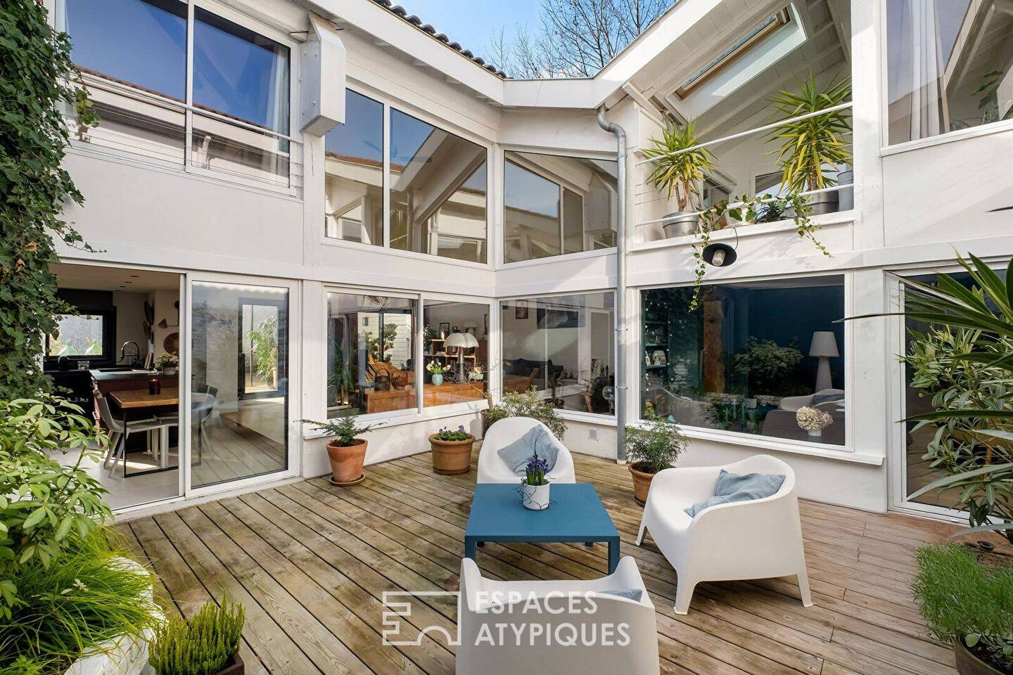 Maison à vendre, 220m², LA TOUR DE SALVAGNY