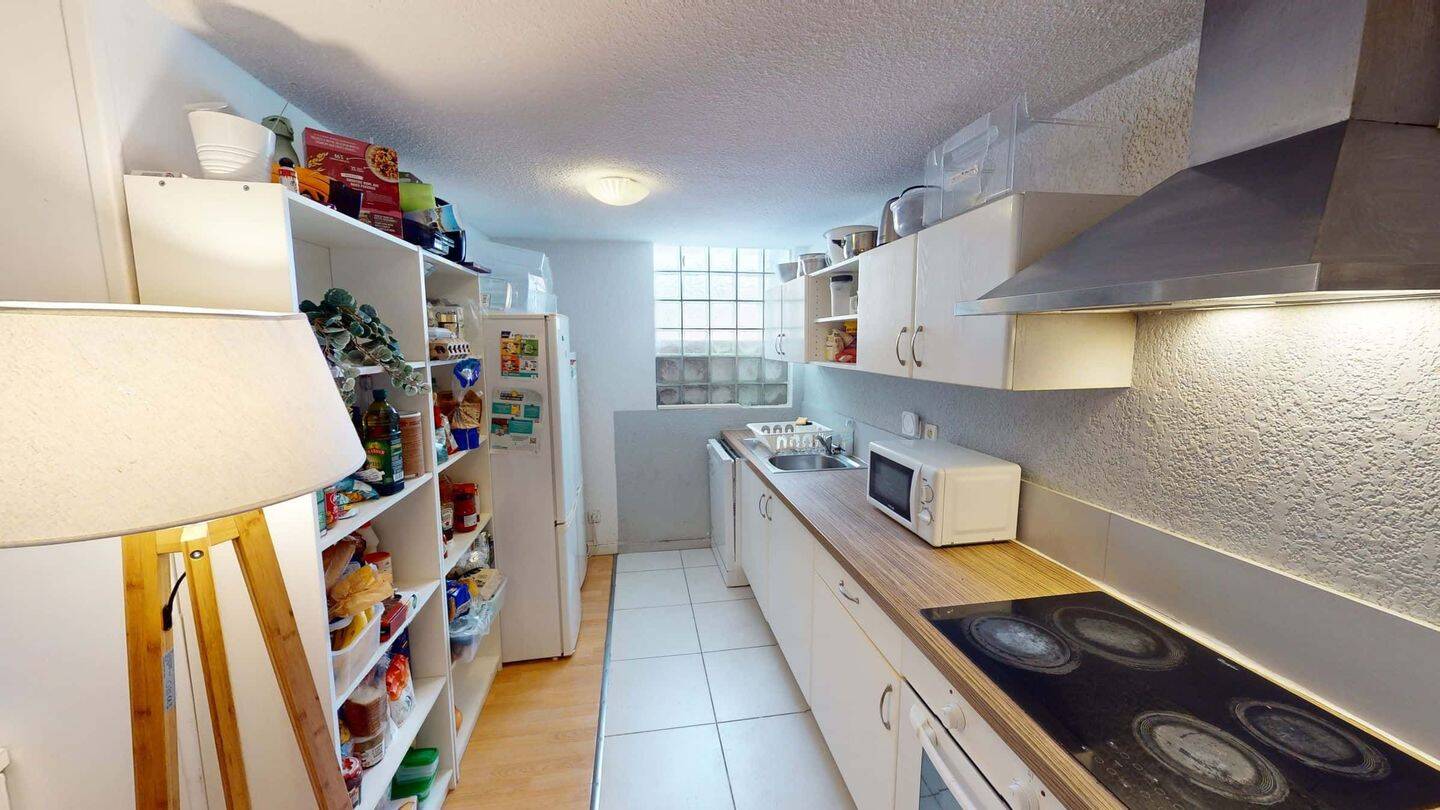 Chambre dans le 51bis rue de Barcelone - Colocation — 6