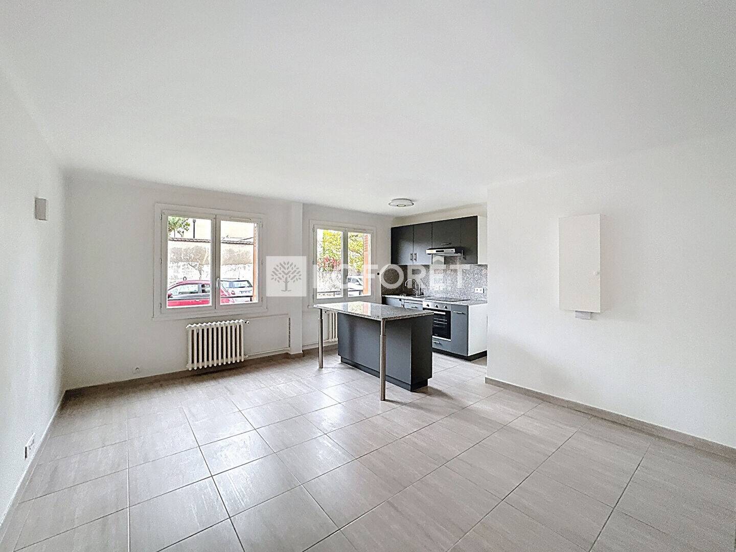 Maison à louer, 48m², SAINT MAUR DES FOSSES