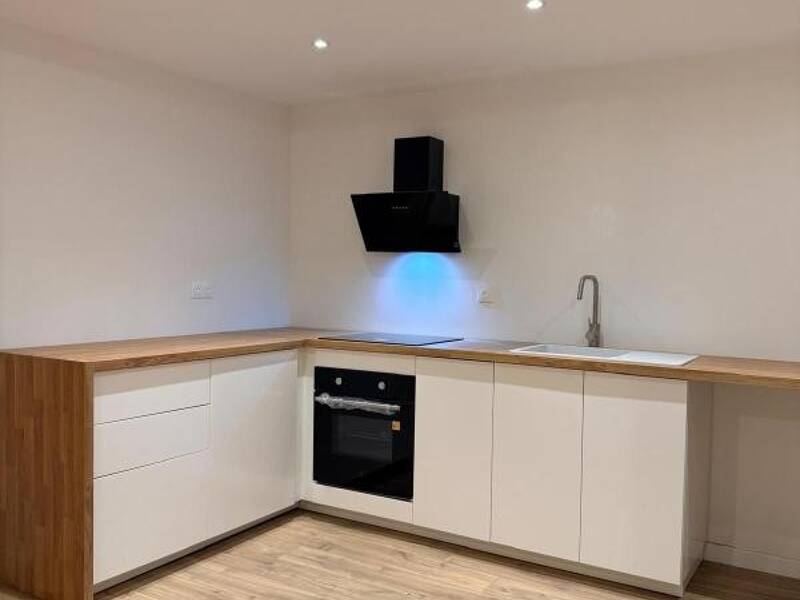 Maison à louer, 51m², LE RHEU