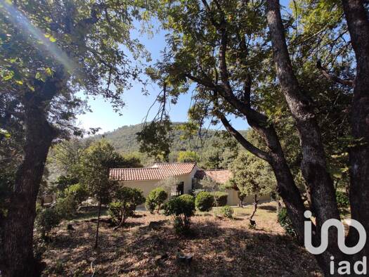 Maison à vendre 485 000 € 5 pièces 4 chambres 140 m² 8 000 m² de terrain Saint-Jean-du-Pin 30140