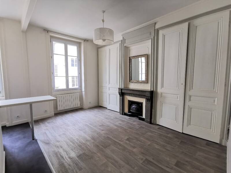 Maison à louer, 32m², LYON 1ER