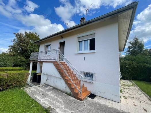 Maison à vendre 110 000 € 4 pièces 2 chambres 61 m² 670 m² de terrain Pont de Gland Audincourt 25400