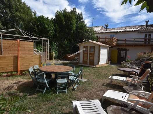 Maison à vendre 148 400 € 5 pièces 2 chambres 138 m² 290 m² de terrain Arques 11190