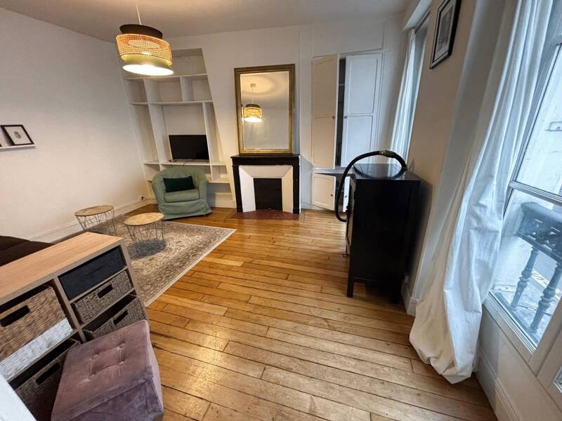 Maison à louer, 40m², PARIS 18E