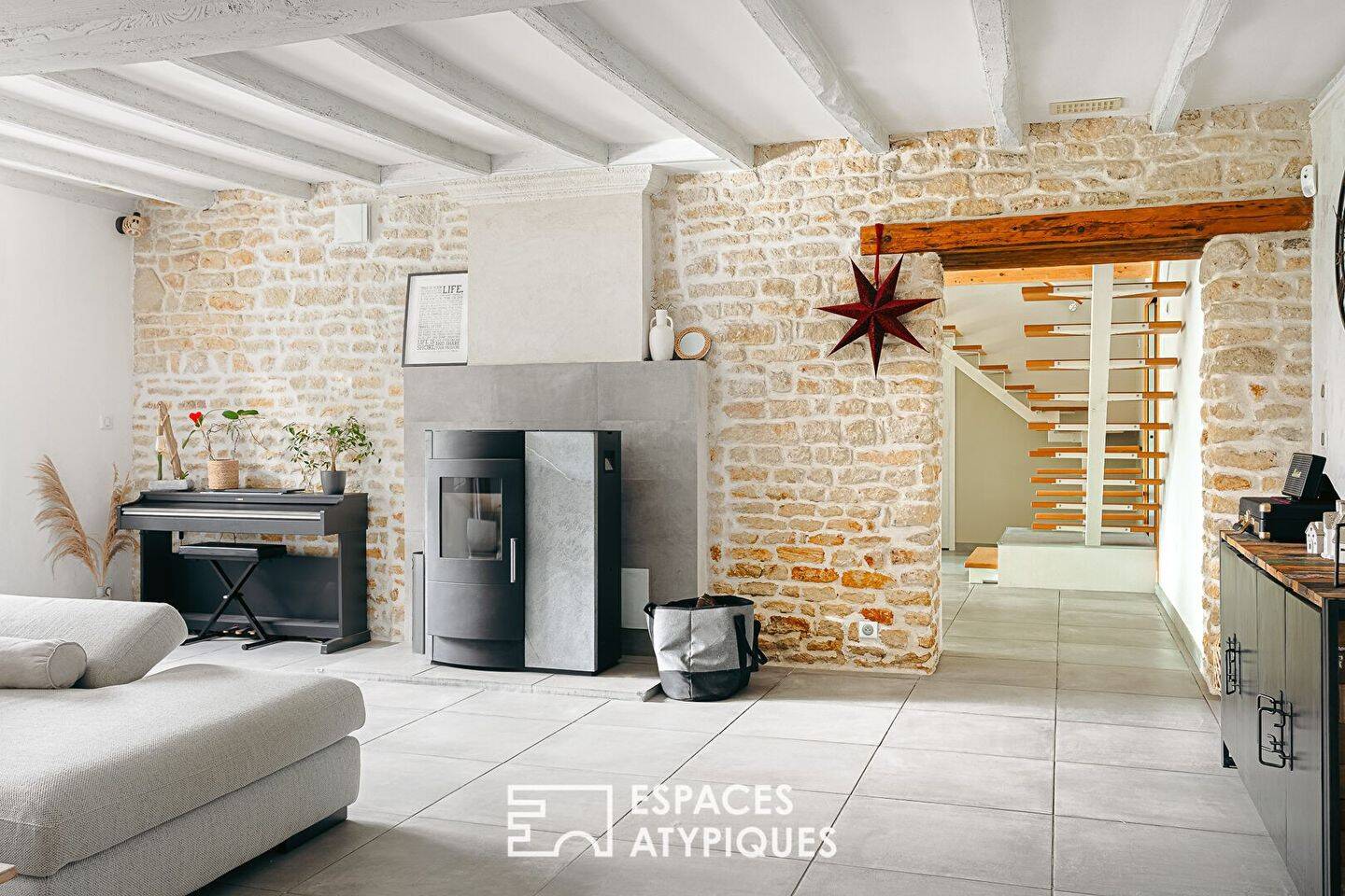 Maison à vendre, 254m², SURGERES