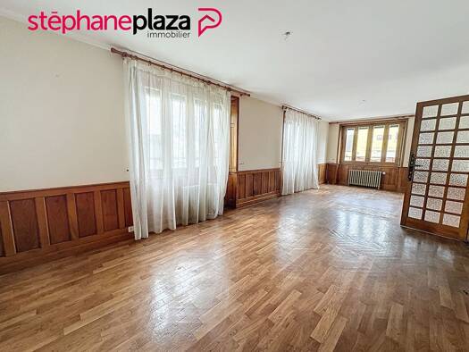 Maison à vendre 140 400 € 6 pièces 5 chambres 162 m² 180 m² de terrain Ploneour Lanvern 29720
