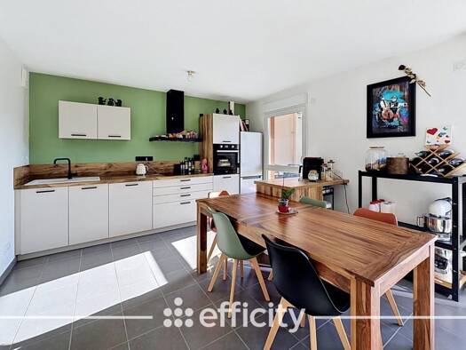 Appartement à vendre 209 000 € 4 pièces 3 chambres 83 m² Étage 2/5 Canal Givors 69700