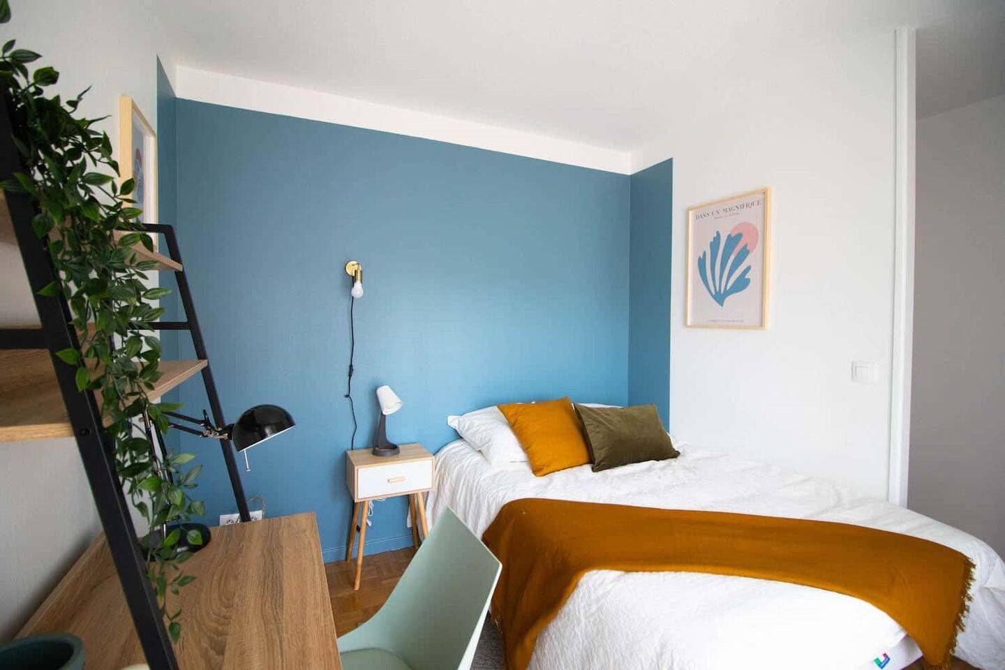 Spacious 15m² bedroom to rent in Grenoble -G016 - Colocation — 4