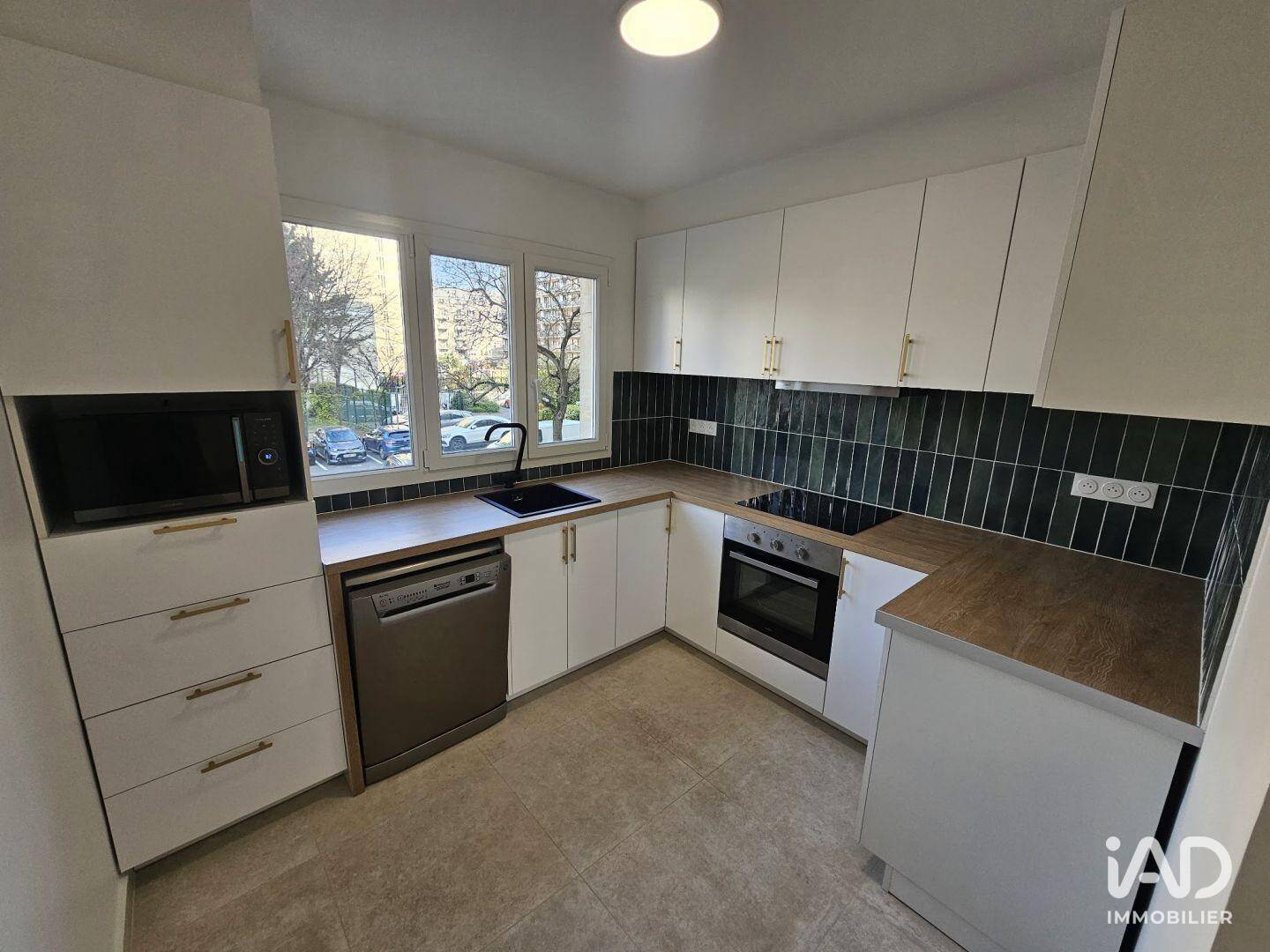 Maison à louer, 84m², ASNIERES SUR SEINE