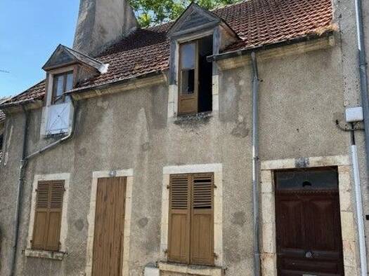 Maison à vendre 43 000 € 2 pièces 1 chambre 69 m² 220 m² de terrain Dun-sur-Auron 18130