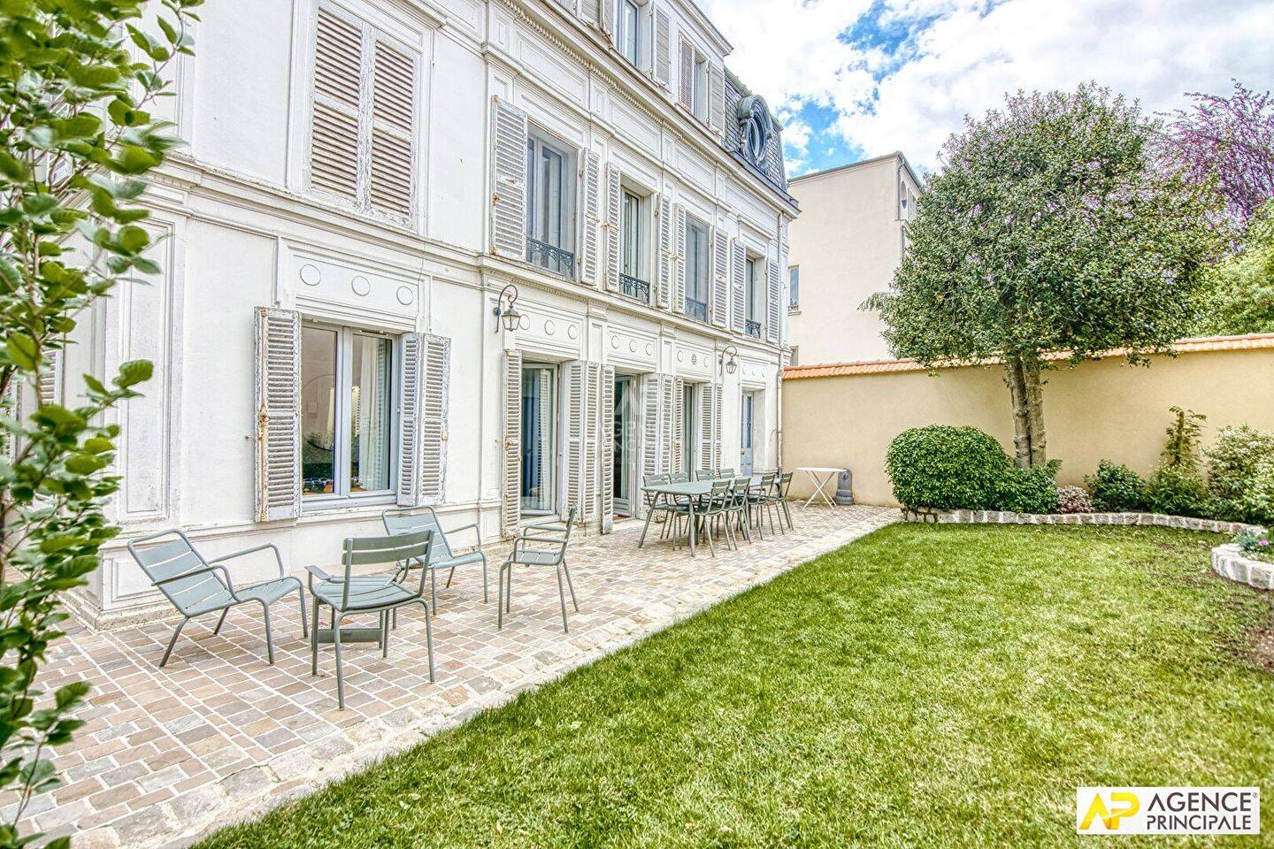 Maison à vendre, 271m², VERSAILLES