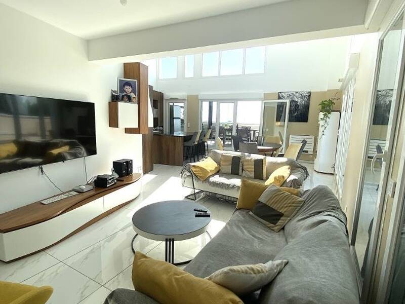 Maison à louer, 106m², MARSEILLE 12E